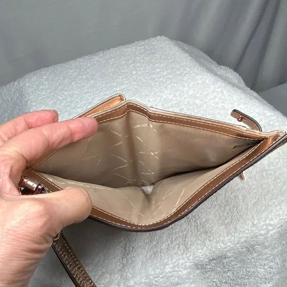 Michael Kors Jet Set Travel Large Double Zip Wristlet - Picture 8 of 16